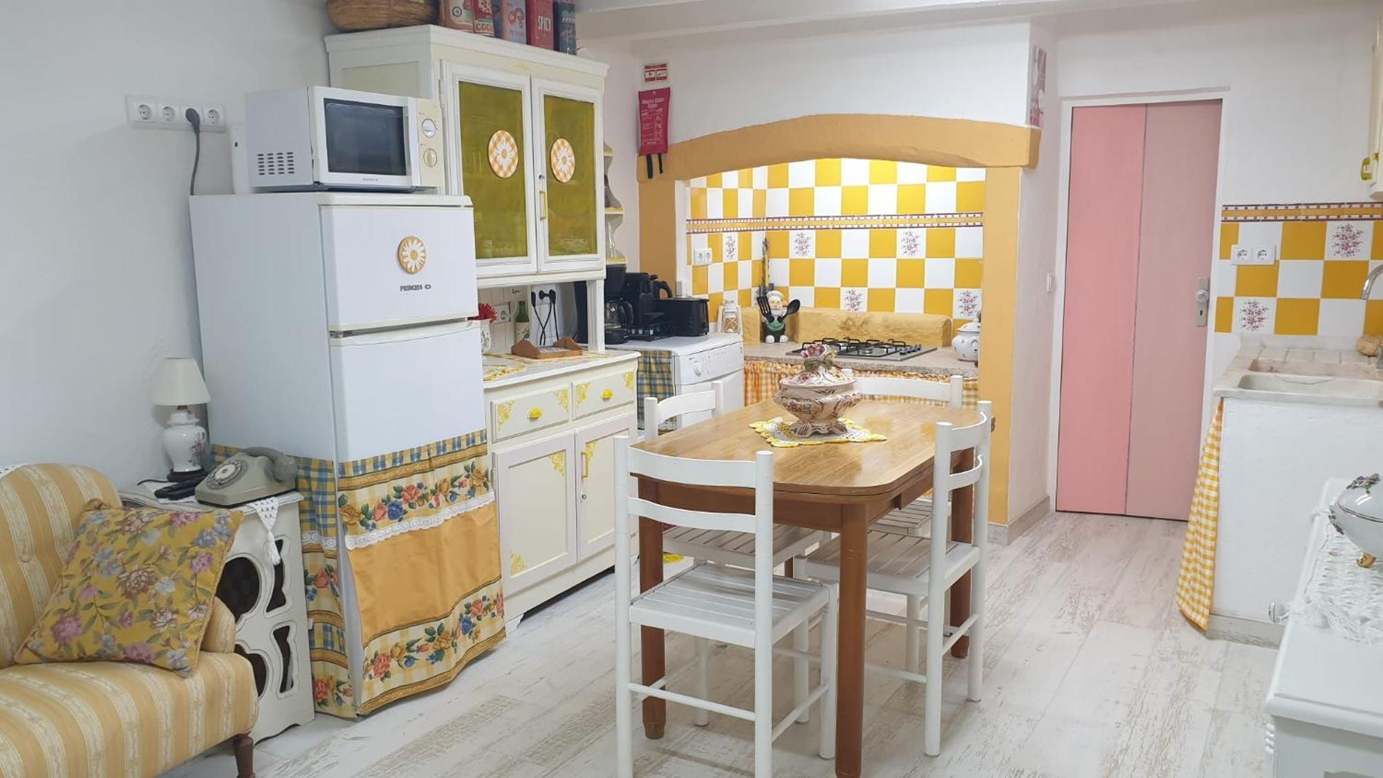 Casa Janelinhas - Near Sintra, Mafra, Ericeira Holiday home *
